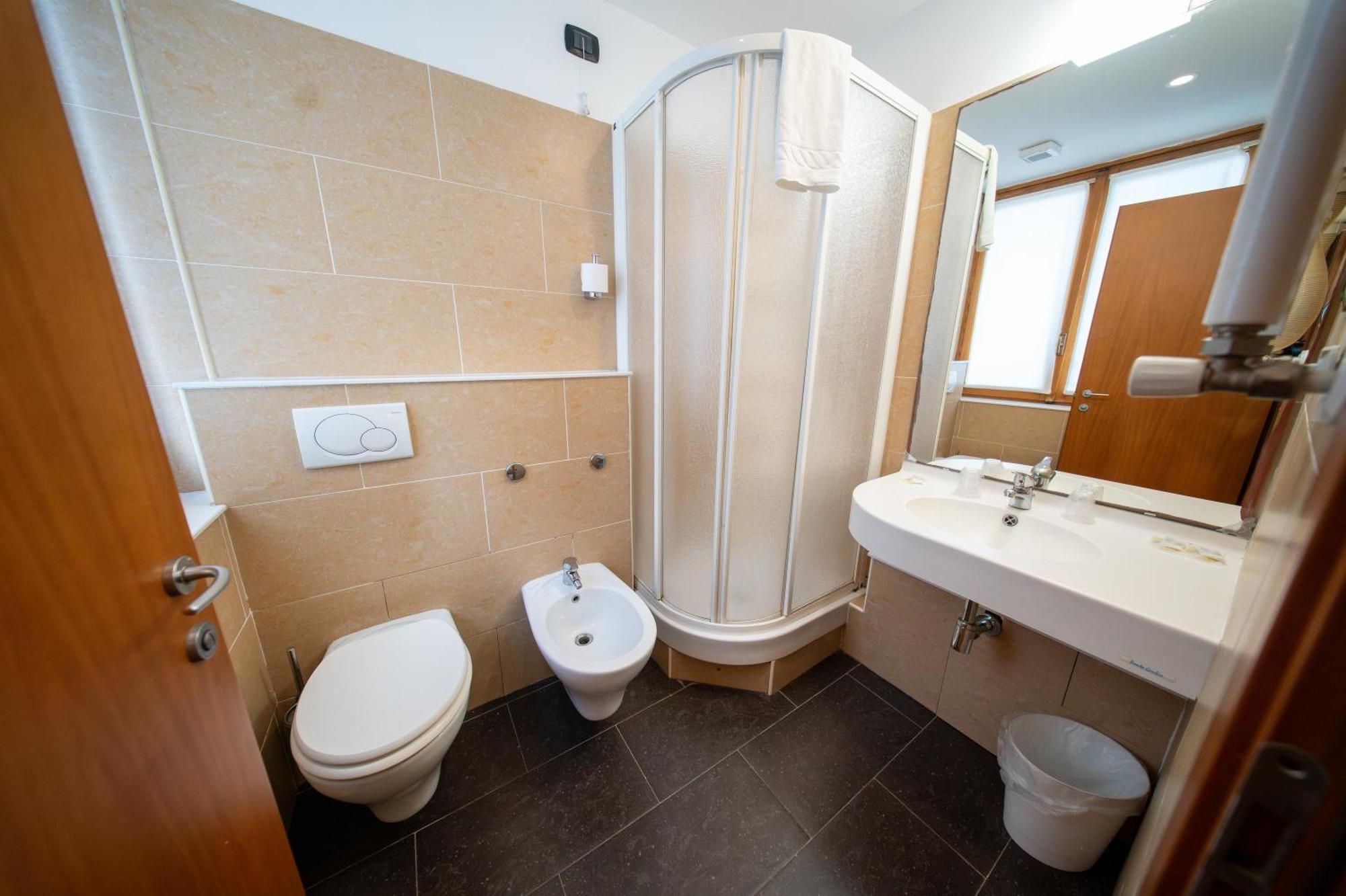Hotel Residence Sestriere Moncalieri Exterior photo